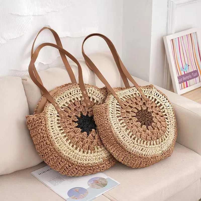 Straw Crochet Round Shoulder New Women's Bag Beach Fashionable Simple Leisure Travel Handbag Totes