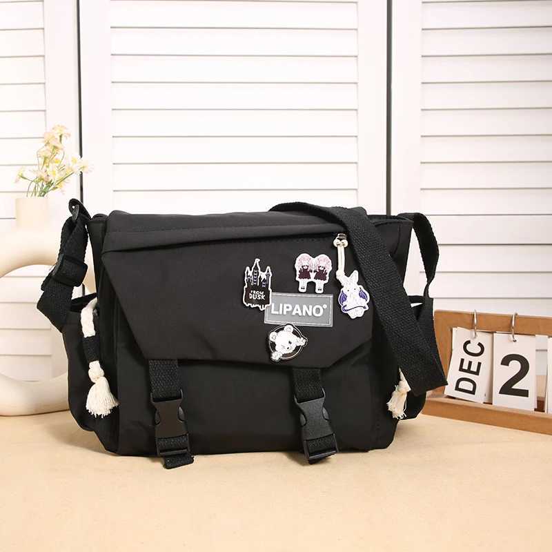 Home>Products>New Handbags>Large Capacity Messenger Bag Z250225