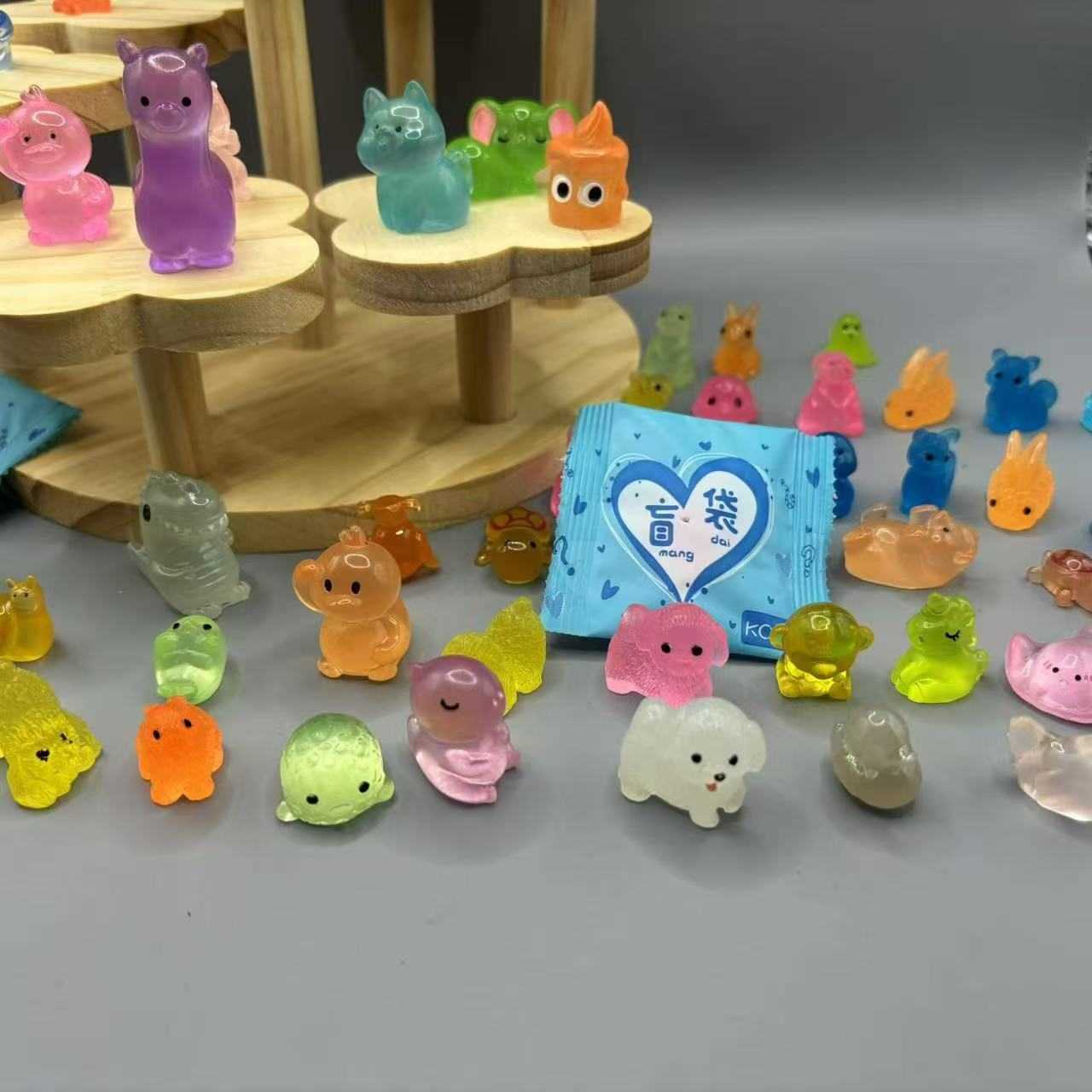 Cute and Animal Bag Mini Disassembly Fun Toy Reward Kindergarten Elementary School Students Creative Blind Box Small Gifts Free shipping