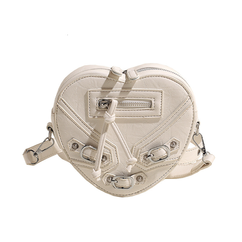 Bags Personalized Love Small 2025 New Korean Edition Fashion Rivet Trend Ins Internet Celebrity Women's Crossbody Bag