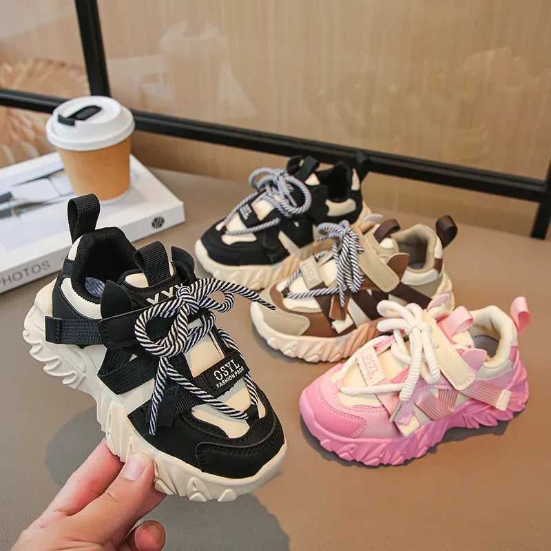 New Arrival Children Sneakers Pretty Silhouette Girl Running Shoes Pink Black Khaki Trendy Kids Shoes Boys Training Shoes G09212 W250225