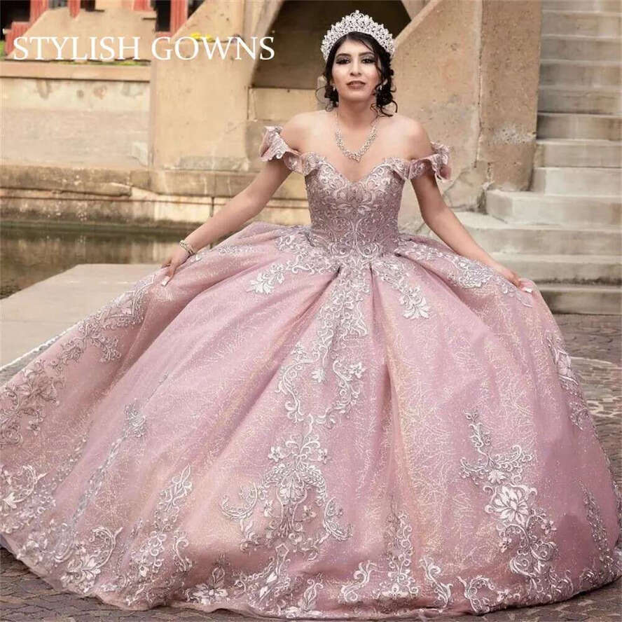 Mexico Pink 15 Years Old Quinceanera Ball Romantic Appliqued Off Shoulder Sweet 16 Graduation Dresses Evening Birthday Party Gown 0627