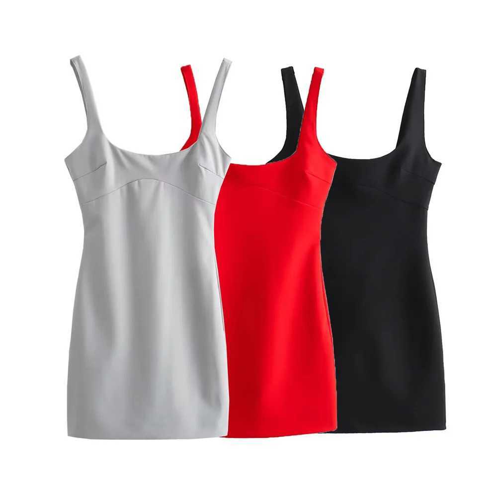 2024 RARF Summer New Womens European and American Fashion Sweet and Spicy Pure Desire Style Simple Slimming Short DressXJ250224