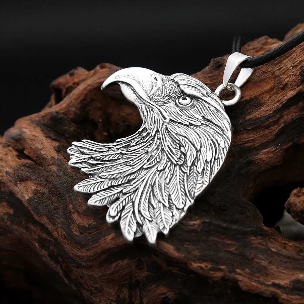 Vintage Zinc Alloy Fashion Pendant Necklace For Men Wen Gothic Biker Necklaces Party Halloween Jewelry X250224