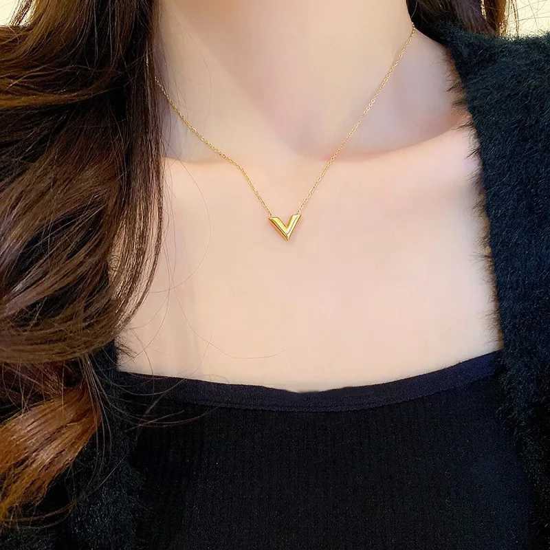 Fashion Jewelry Stainl Steel Letter V Bracelets For Women Adjustable Initial Bangle Wedding Gift Chain Bracelets WholesaleXJ250225