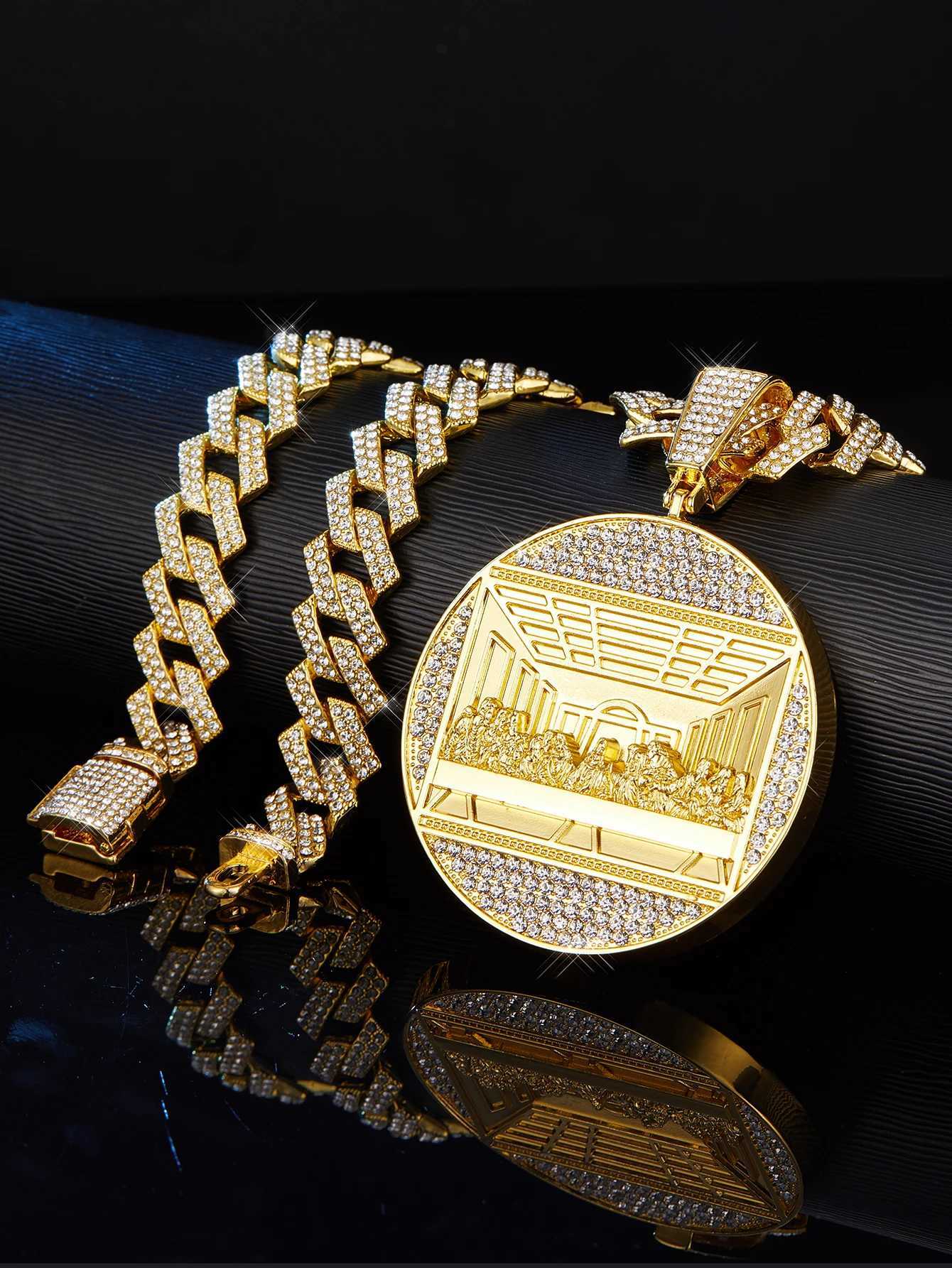 New trend Last Supper Round Pendant Necklace Jewelry High Quality 1M Cuban Chain Mens and Wens Christmas Gifts X250224