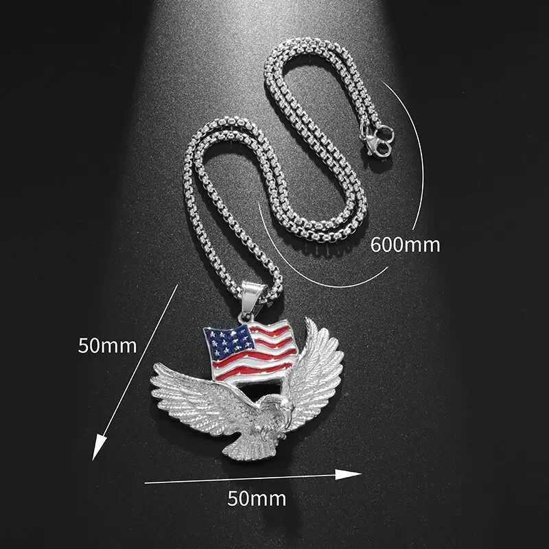 Retro punk pendant national flag necklace mens fashion personality rock music party jewelry X250224