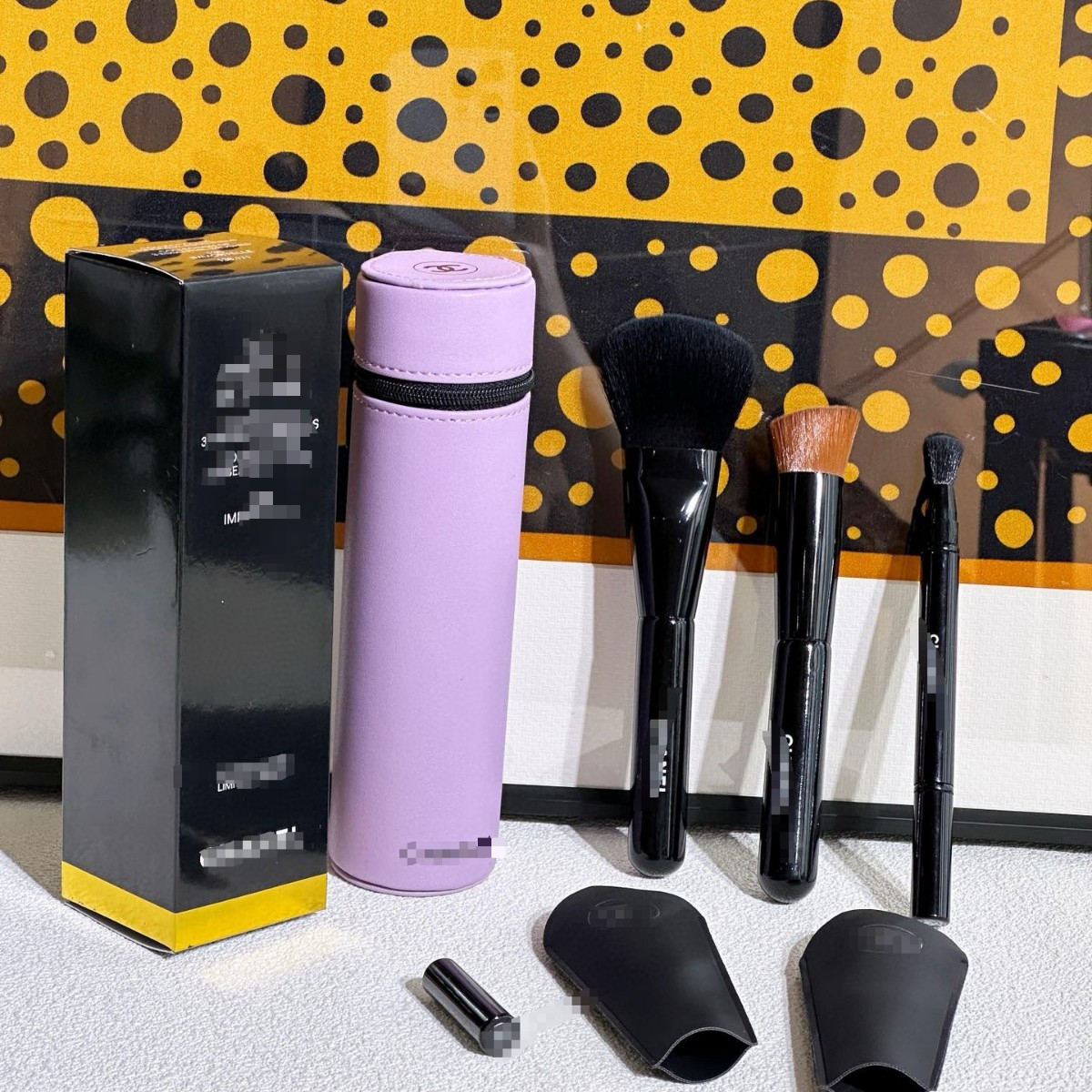 Multi-Functional Dopamine Cosmetic Kit: Blusher & Foundation Brushes + Eyeshadow Duo Complete Set with Organizer Tub