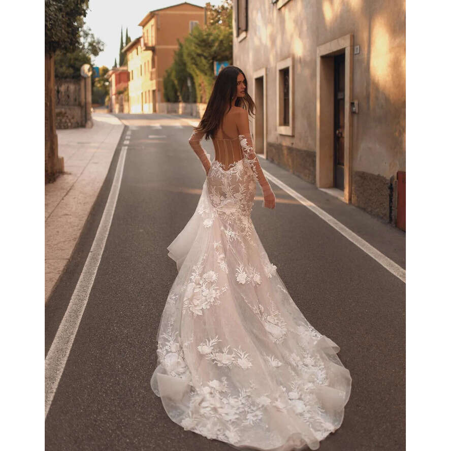 Berta Mermaid Dresses Strapless Backless Wedding Dress Sweep Train 3D Ral Appliques Lace Bridal Gowns