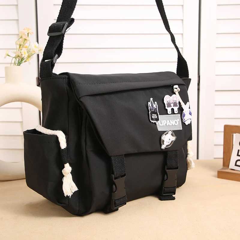 Home>Products>New Handbags>Large Capacity Messenger Bag Z250225