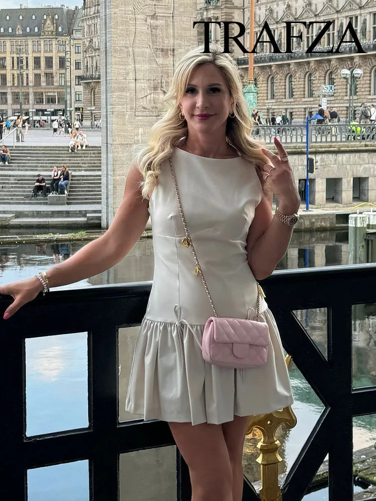 TRAFZA Women Fashion Bow Decorated Crew Neck Sleeveless Slim Fit Dress Female Sexy Elegant Pleated Short 4-Color Dress Mujer 250225