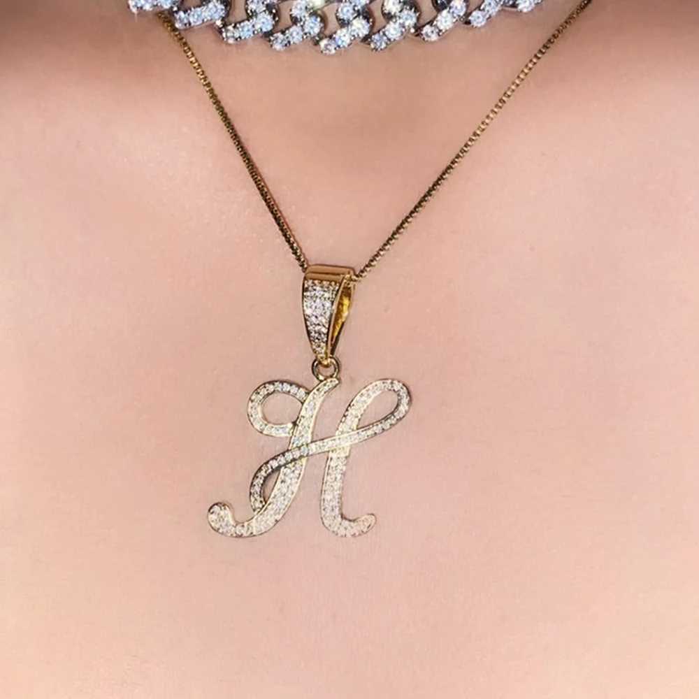 26 Letters Necklace Micropaved Crystal Cursive Letter Pendant Necklace For Wen Big Alphabet Chain On The Neck Choker X250224