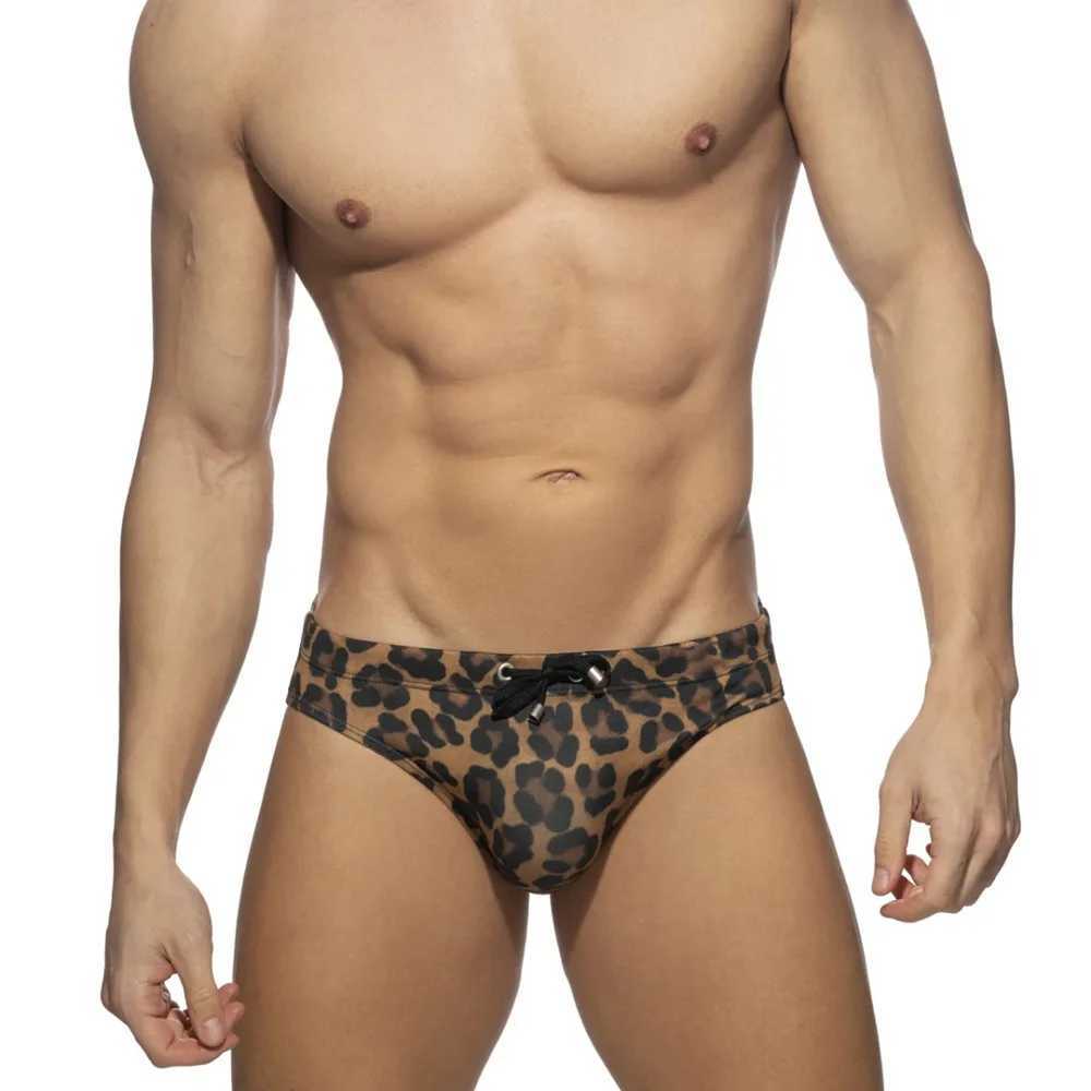 Speedo Mens Low Waist Printed Leopard Triangle AD Speedo Nylon Quick Dry Sexy Swimming Trunks W250224