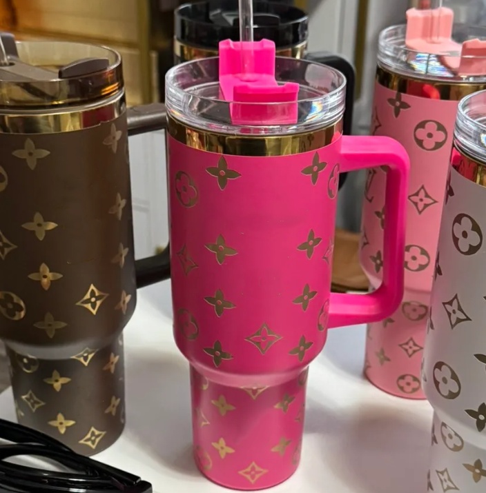 US STOCK 40Oz Designer Car Mugs 304 Stainless Steel Insulated Tumblers With Handle And Lids Vacuum Cute Floral Travel Water Drinking Bottles With Bow Topper 0225