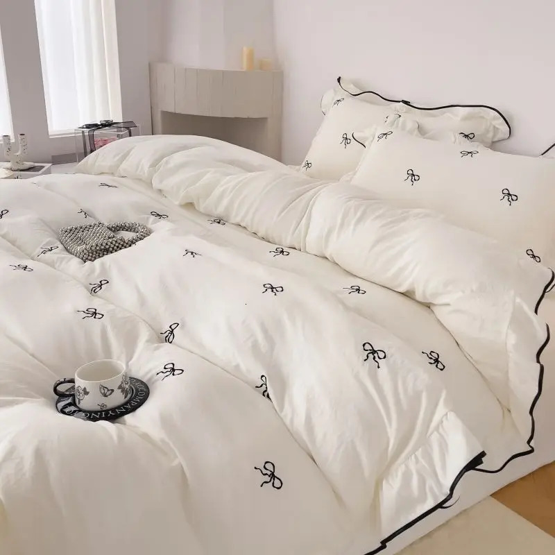 3pcs bow embroidery Bedding set ruffles Duvet Cover Set 1*Duvet Cover 2*Pillowcase Without Corefor bedroom guest room 250222