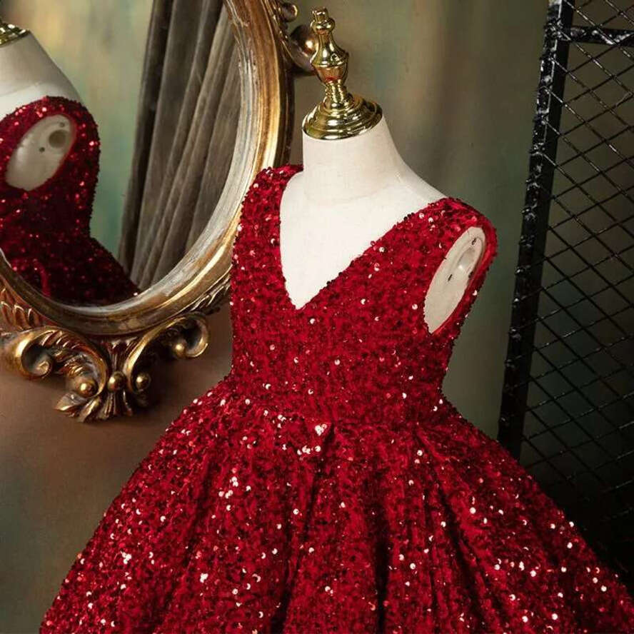 Sequins Dark Red Puffy Wer Girls Dresses For Wedding V Neck Sequined Lace Children Kids Party Communion Gowns High Low Length Ball Gown