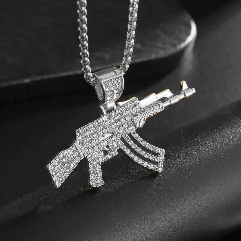 Hip-Hop Ak-47 Rifle Gun Pendant Necklace Mens Personali Street Hip-Hop Rock Rap Party Jewelry X250224