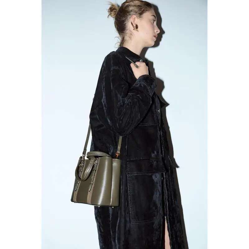 toteBag Shoulder bag ROSE NOIRE Handbag Casual All-Matching Simple Women's Diagonal Straddle Bags Small Square Bag