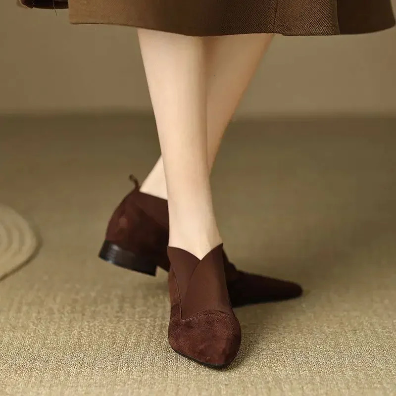 Womens Loafers Elegant Artificial Leather Casual For Women 2024 Comfortable Outdoor Fashion Low Heels Pointed Toe Shoes 250224