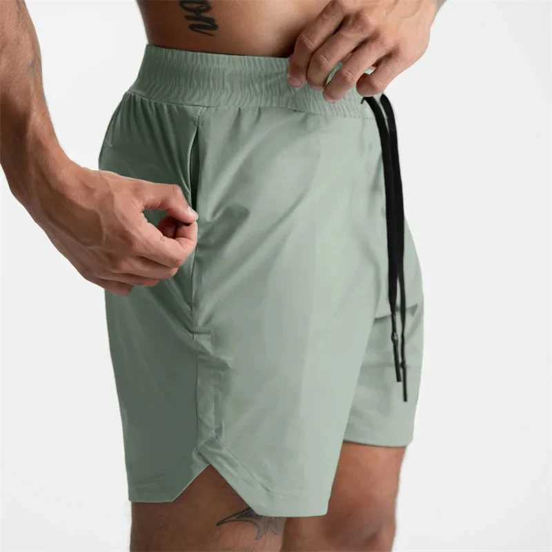 2025 Summer Mens Shorts Single-Layer Quick Dry Solid Color Casual Sports short Pants men Running Zip pocket brand sweatpantsT250224