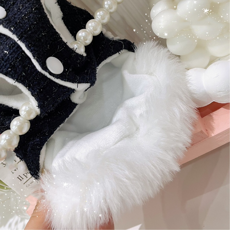 Winter Pure Cotton Dog Dress with Butterfly Flower Decoration, Wool Skirt Hem, Thick Dog Dress for Cold Weather, Suitable for Small and Medium-sized D