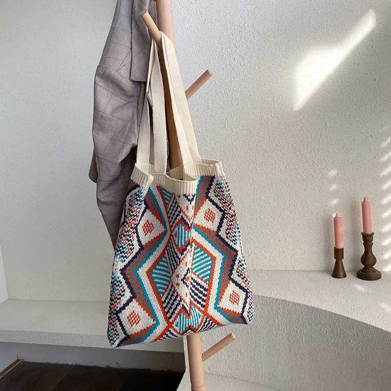 Women Shoulder Bags Ethnic Style Original Knitted Braid Handbags Tote Summer Beach Shopper Purses