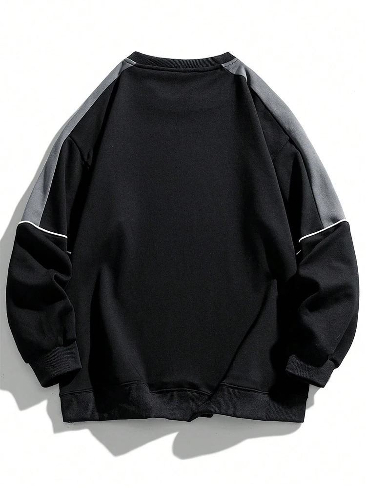 Mens Raglan Sleeves Fashionable Contrasting Round Neck Sweatshirt Suitable for Autumn and Winter 250227