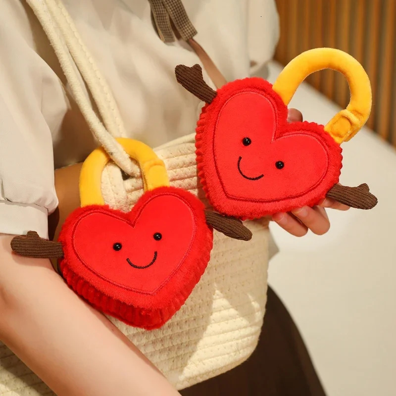 Love Confession Season Creative Plush Toys Cute Concentric Lock Dolls Valentine Day Gifts for Close Friend Wedding Gifts 250224
