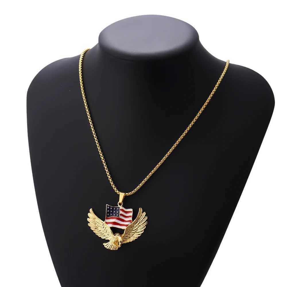 1pc Alloy Paint Flag Pendant Necklace Versatile Fashionable Style Charms Jewelry for Wen Men Luxurious Gifts X250224