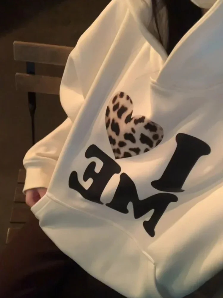 Women Hoodies Leopard Print Letters Hood White Hoodie Women Autumn and Winter Thickened Loose Pullover Sweater 250225