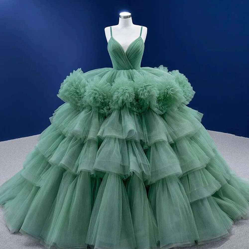Pleated Ball Gown with V Neckline Green Spaghetti Ribbons Elegant Party Dress Up to the Floor Banquet evening Fashion