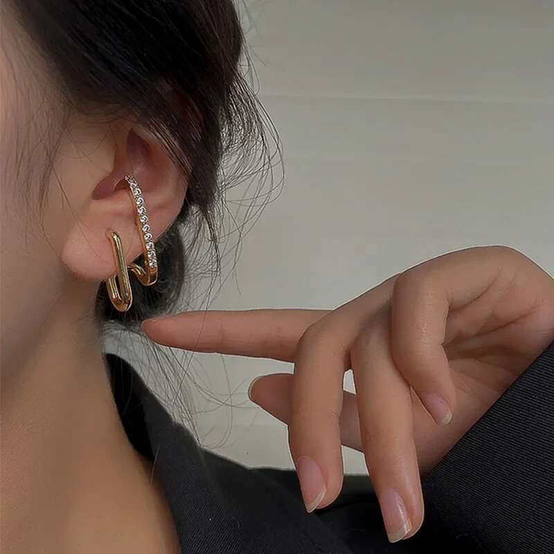 Design Irregular U-shaped Gold Color Earrings for Woman Korean Crystal Fashion Jewelry Unusual Accessories Girls