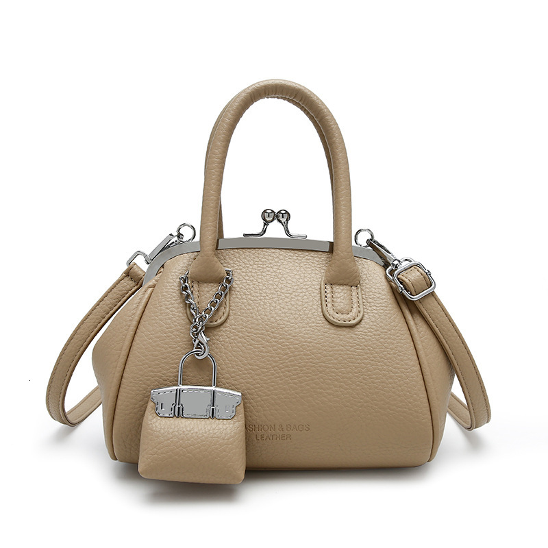 Bag Women's Versatile Crossbody Bag, Niche Texture Handbag, New Spring And Summer Elegant Hand-Held Clip Bag designer handbags women