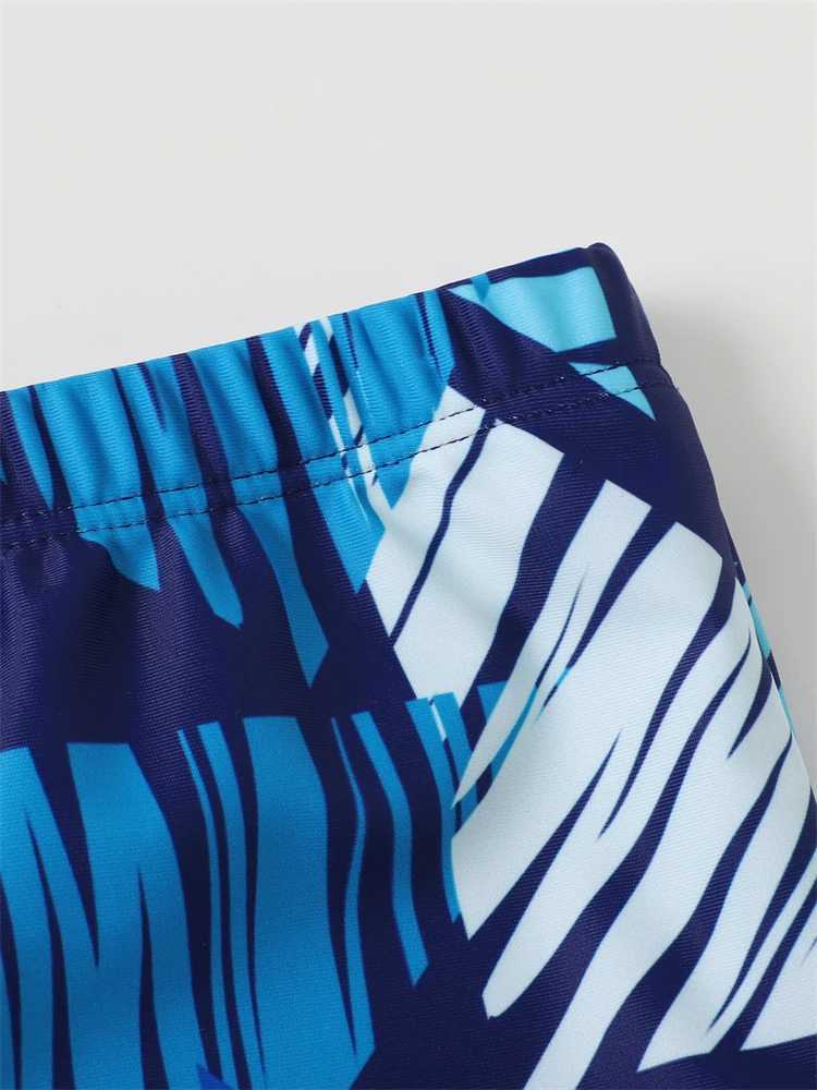 Boy Swimsuit 2025 New Blue Print Short Sleeves Childrens Swimwear Two Piece Summer Kids Shorts Beach Wear Swimming Bathing Suit X250224