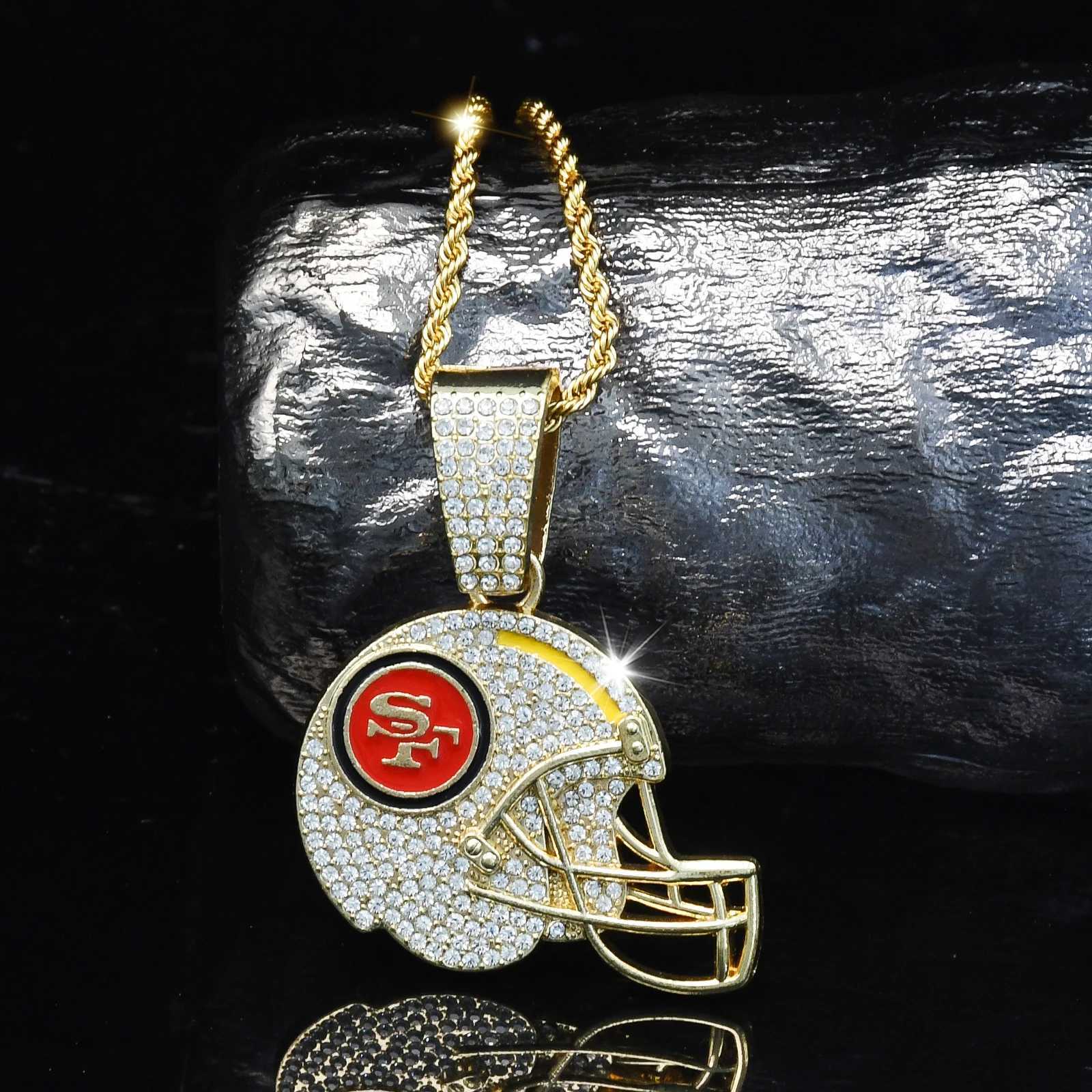 1pc Fl Rhinestone SF Sport Pendant Necklace Stainless Steel Chain New Jewelry Hot Popar in Men X250224