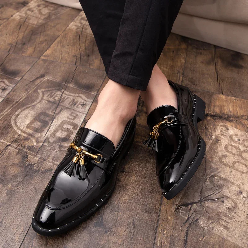 Men tassel loafers Mens loafers leather Man shoes leather tassel Mocassin homme Calzado hombre Zapatos de hombre Men shoes 250224