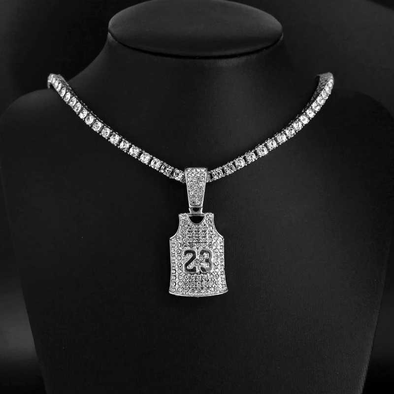 Hip Hop Rhinestone Number 23 Basketball Pendant Necklace Hiphop and Out Chain Sports Necklaces For Men and Wen Jewelry Gift X250224