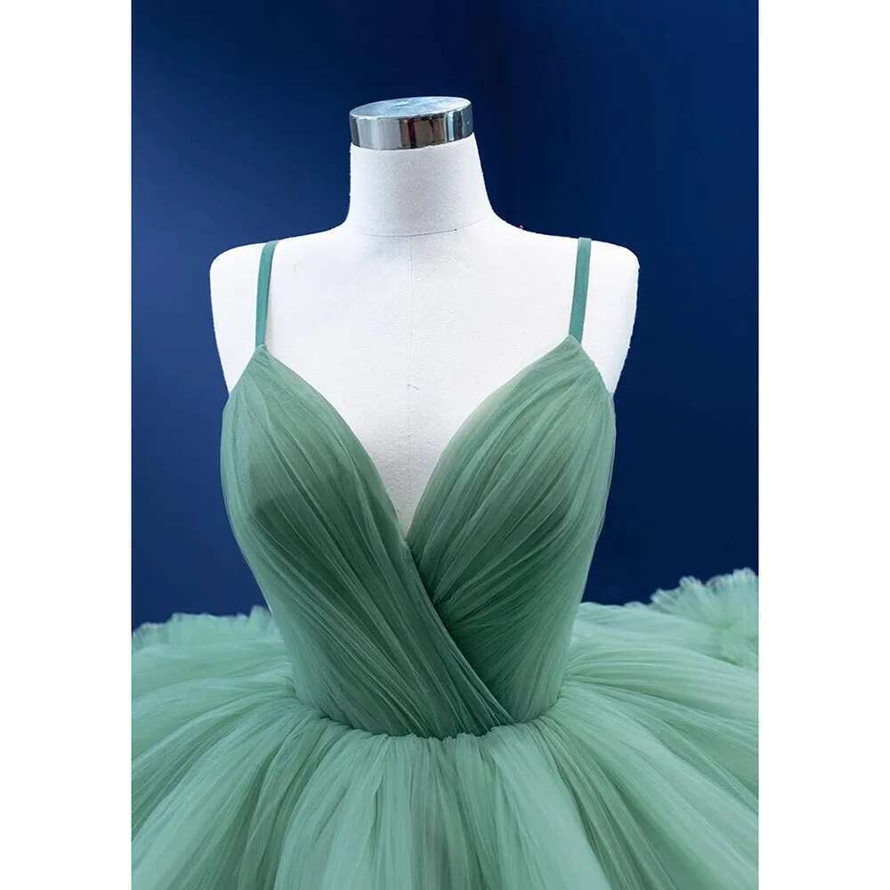 Pleated Ball Gown with V Neckline Green Spaghetti Ribbons Elegant Party Dress Up to the Floor Banquet evening Fashion
