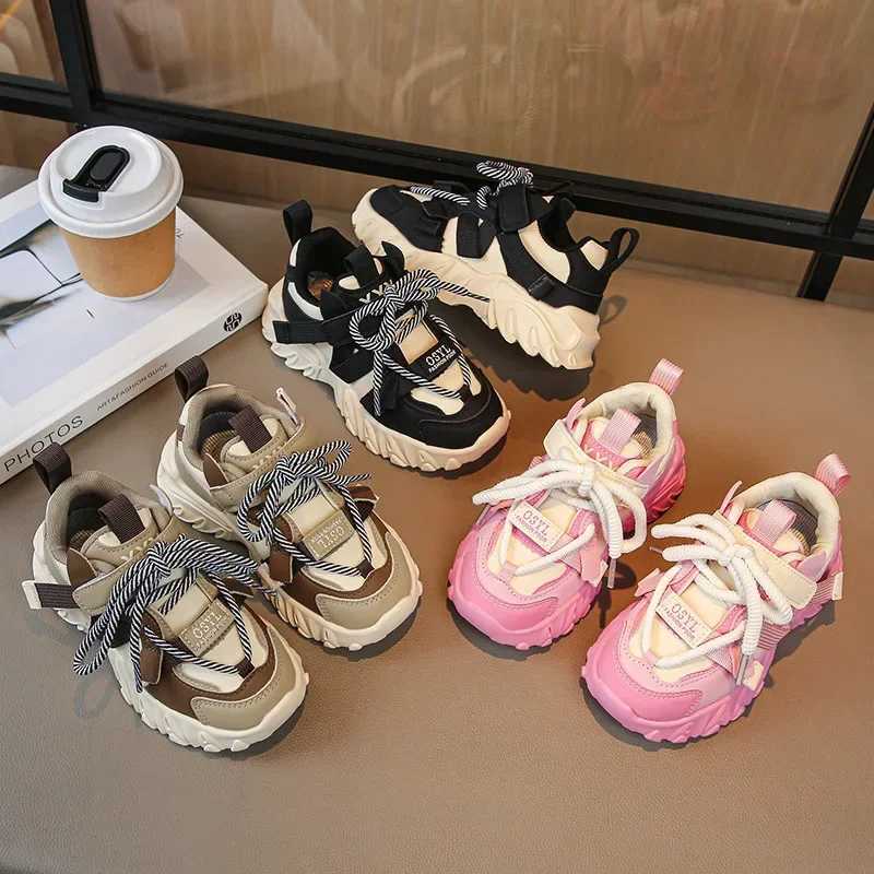 New Arrival Children Sneakers Pretty Silhouette Girl Running Shoes Pink Black Khaki Trendy Kids Shoes Boys Training Shoes G09212 W250225
