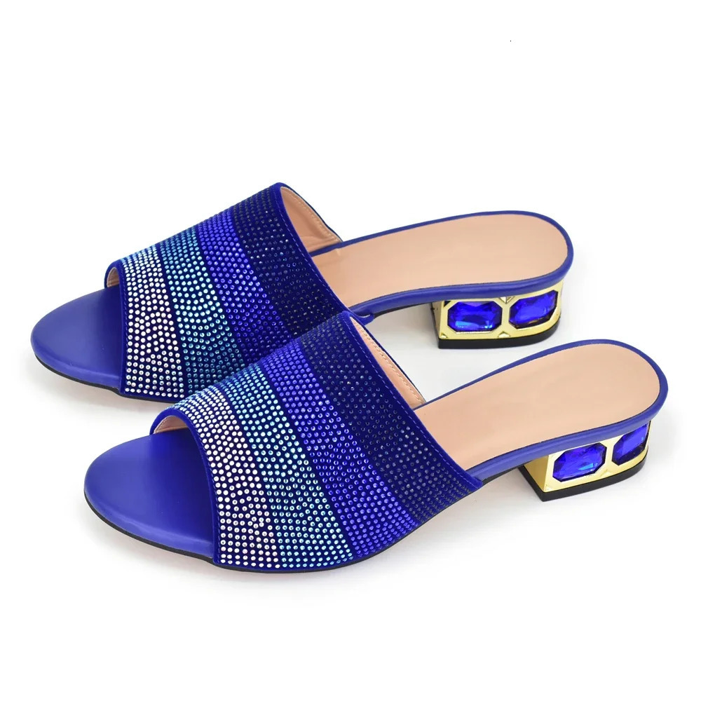 Latest Shoes Women Rhinestone Crystal Pumps 2024 Fashion Slippers Sandals Party Low Heels Elegant Italian Women Shoes 250224