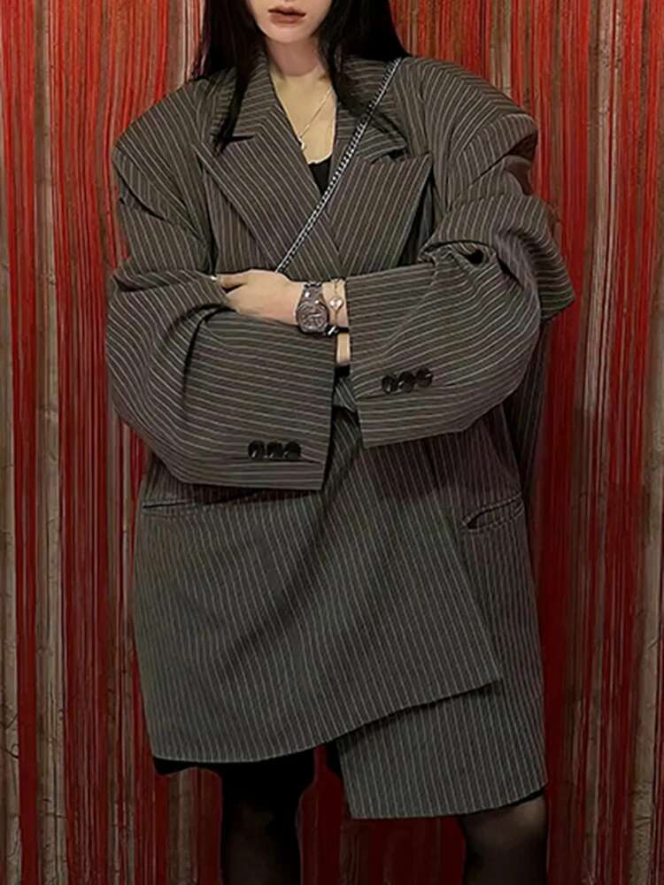 Gray Striped Pockets Casual Blazer Women New Lapel Long Sleeve Loose Fit Jacket Fashion Spring Autumn