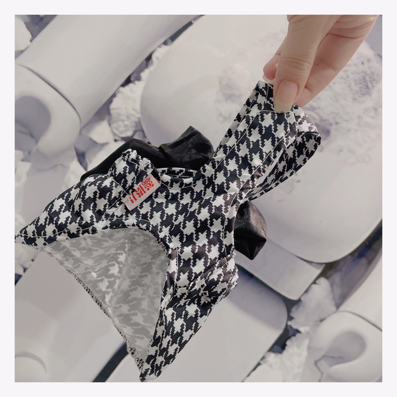 Luxury Designer Small Dog Dress Summer Houndstooth Flower Dog Fancy Dress for Tiny Dogs