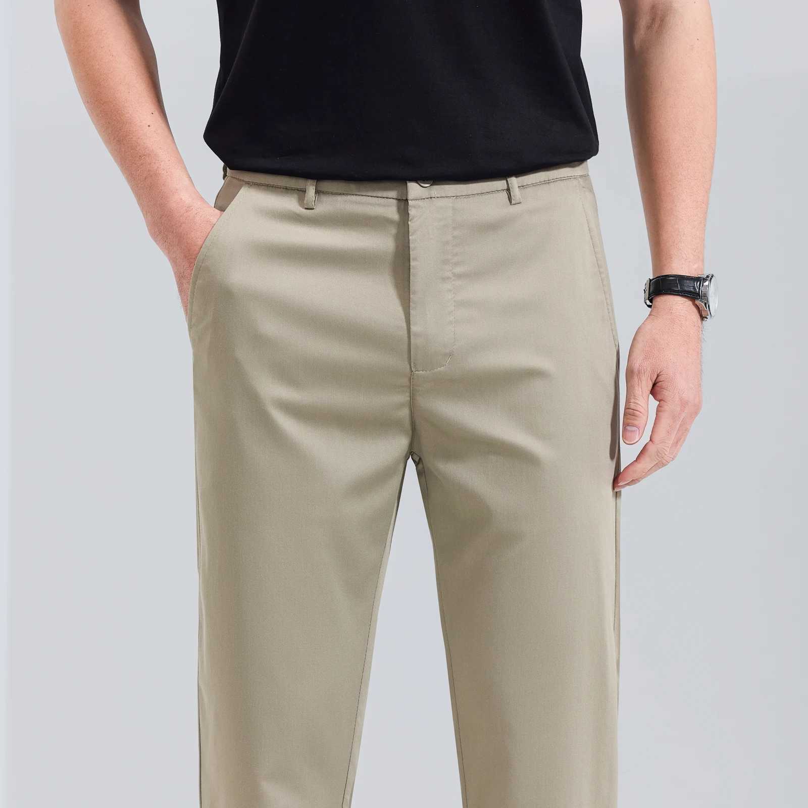 HIQOR Mens Straight Pants Loose Fashion Business Pants Comfortable Casual Wide Pants Mens Jogger Mens Clothing W250225