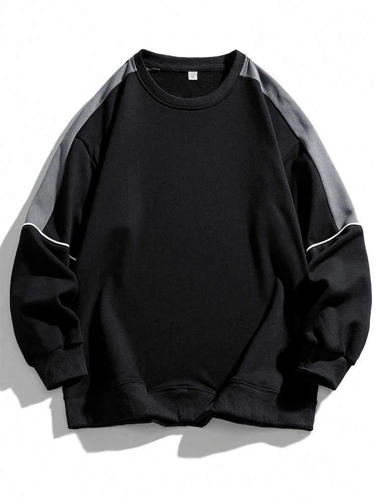 Mens Raglan Sleeves Fashionable Contrasting Round Neck Sweatshirt Suitable for Autumn and Winter 250227