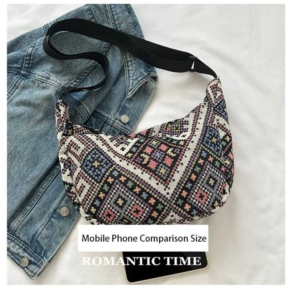 Womens large capacity shoulder bag student canvas national style handbag underarm messenger bag Z250225