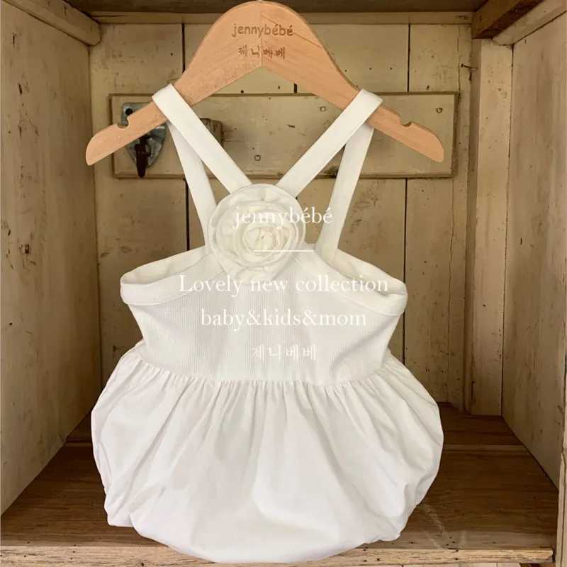 2025 New Summer Girls Baby Childrens White Cotton Flower Climbing Clothing Elegant Birthday Princess Childrens Clothing X250224