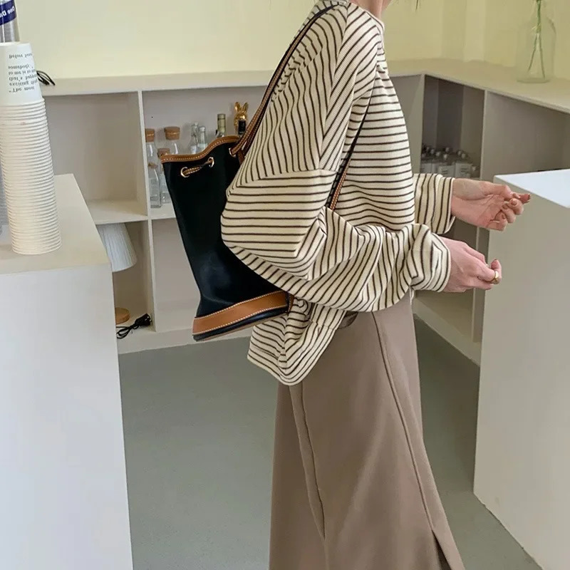 Womans Stripe Cotton Tshirts Spring Summer Korean Long Sleeve O Neck Loose Blusa Feminina Ladies Tops Y2k Casual Tee Shirt 250224