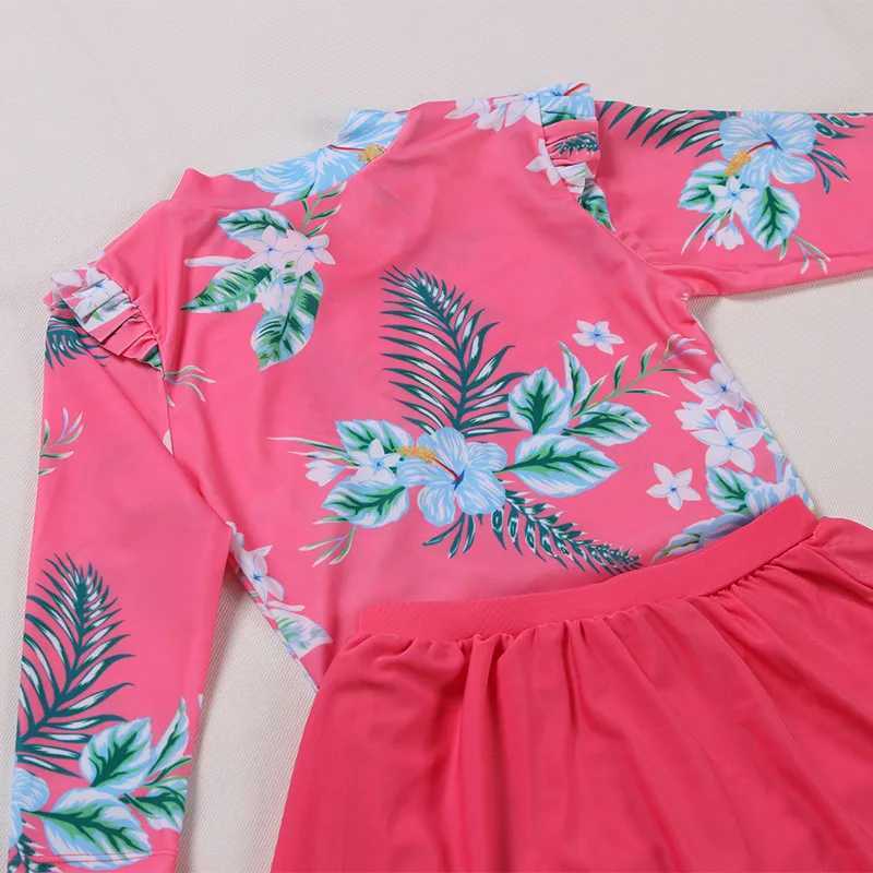 Girls two-piece set for children aged 2-11 long sleeved skiing swimsuit 2024 childrens cute printed swimsuit baby swimsuit X250224