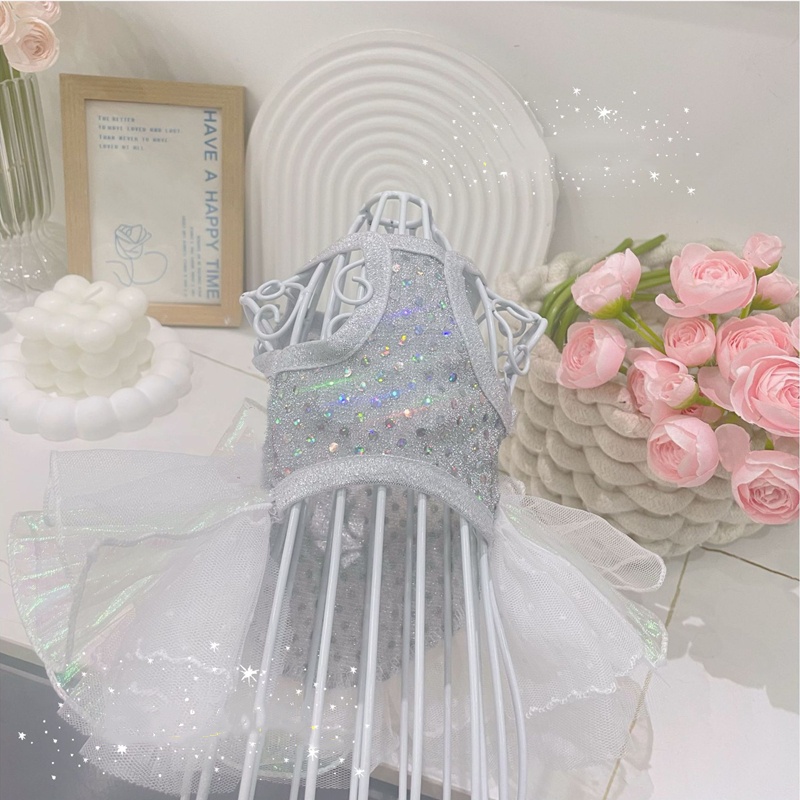 Pet Cat Dog Clothing with Shiny Large Diamond Bow, Summer Cat Princess Fashionable Chiffon Skirt, Pet Princess Bubble Dress, Suitable for Small and Me