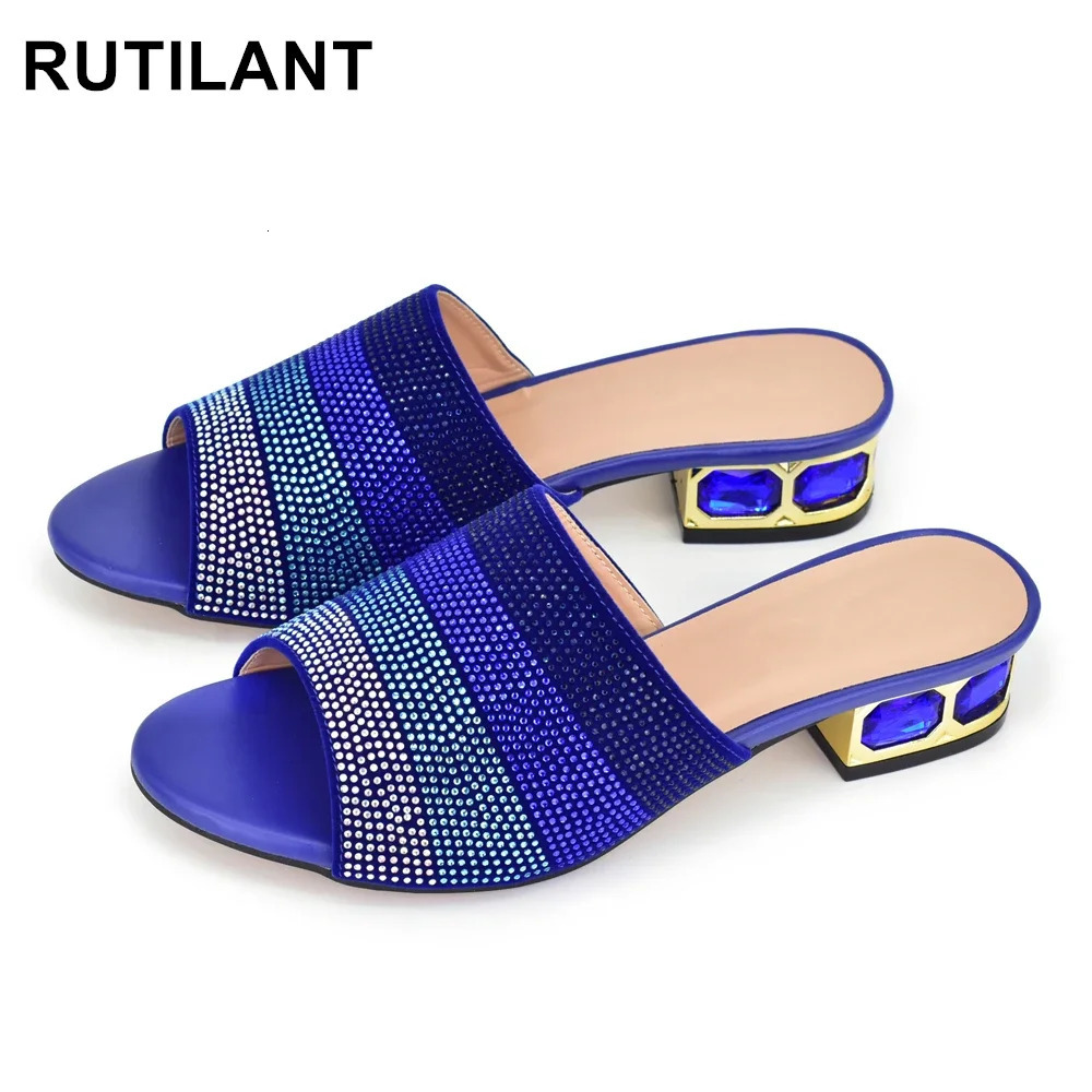 Latest Shoes Women Rhinestone Crystal Pumps 2024 Fashion Slippers Sandals Party Low Heels Elegant Italian Women Shoes 250224